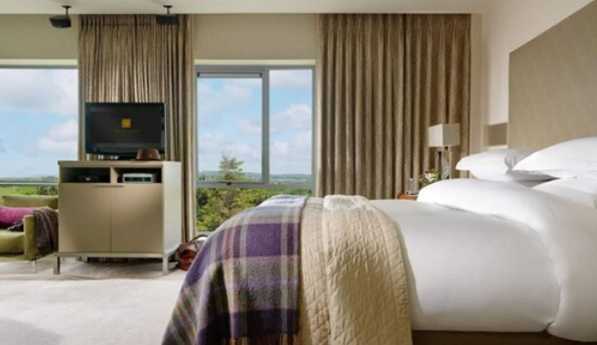 Aghadoe Heights Hotel & Spa Киларни Екстериор снимка A bedroom at the hotel