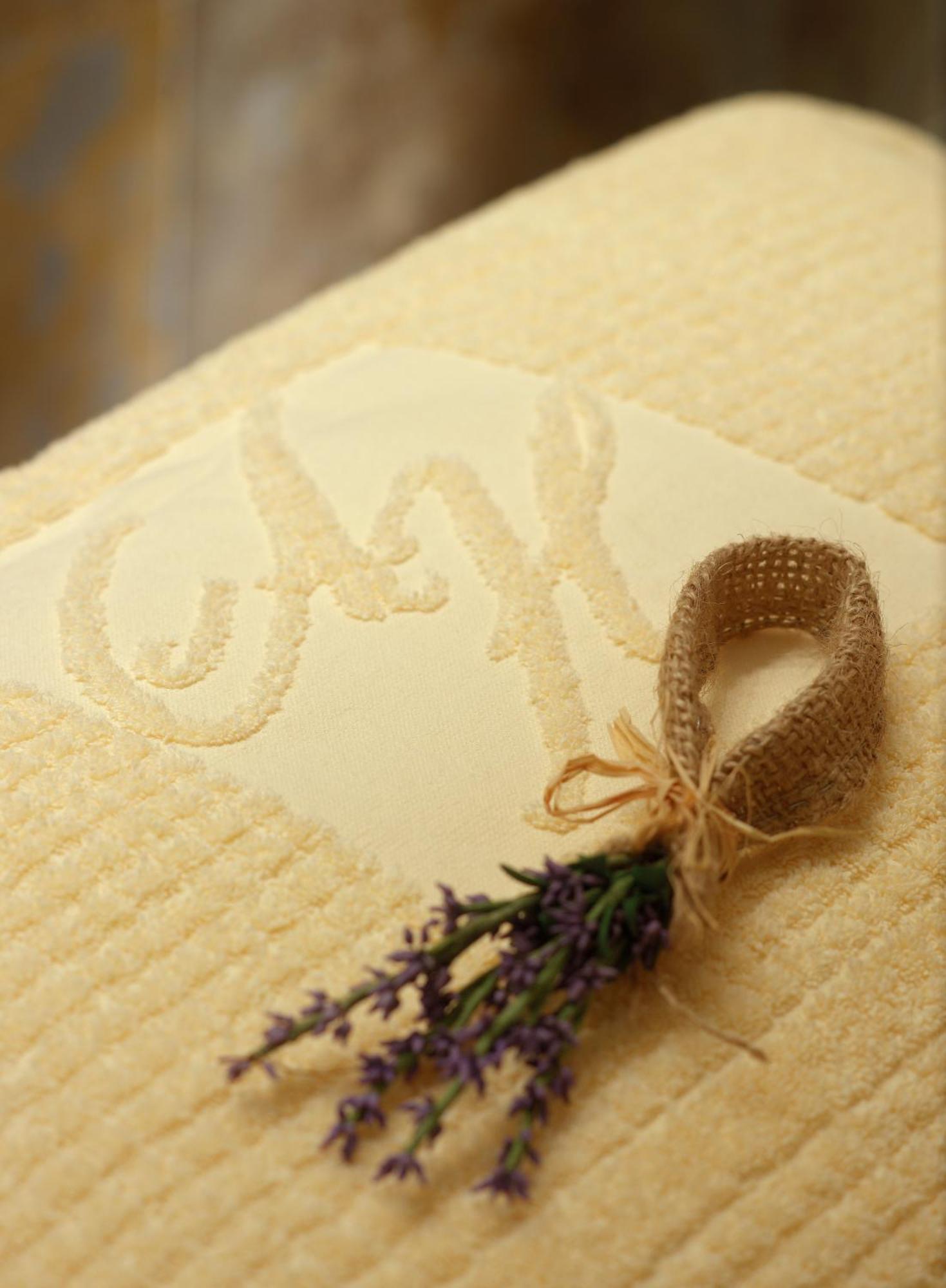 Aghadoe Heights Hotel & Spa Киларни Екстериор снимка A bath sponge